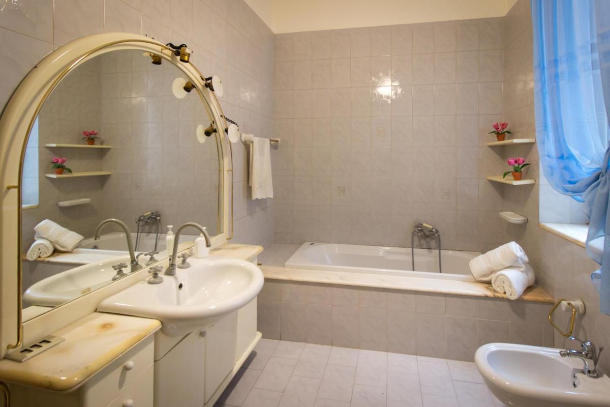 Sammartino Home Palermo Buitenkant foto